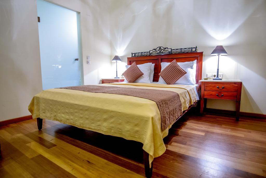 Leo Hotel Ρέθυμνο Εξωτερικό φωτογραφία