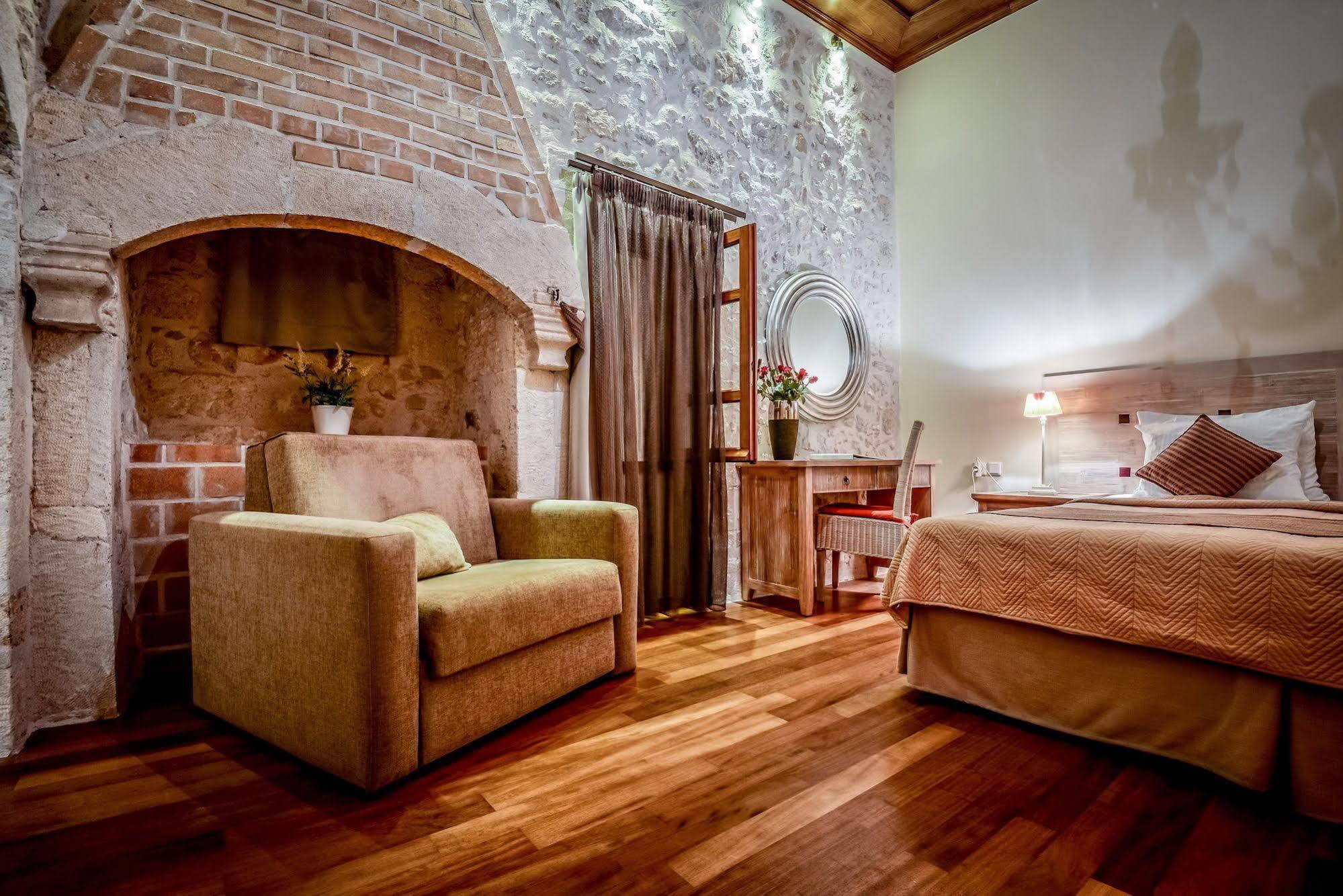 Leo Hotel Ρέθυμνο Εξωτερικό φωτογραφία