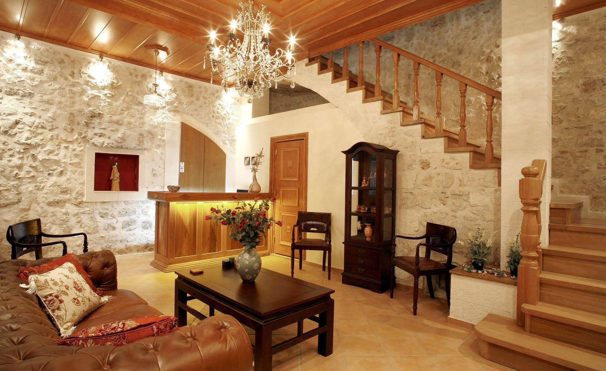 Leo Hotel Ρέθυμνο Εξωτερικό φωτογραφία